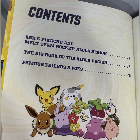 Pokémon Book Hardcover & Pokémon Cards Gift Set! Set B - Picture 5 of 6